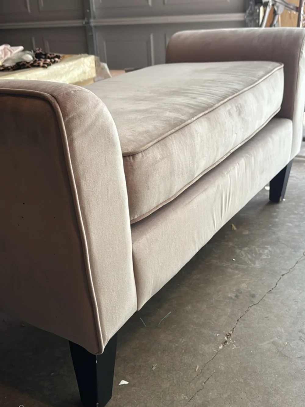 Beige Velvet Home Accent Bench - Modern Upholstered Seating